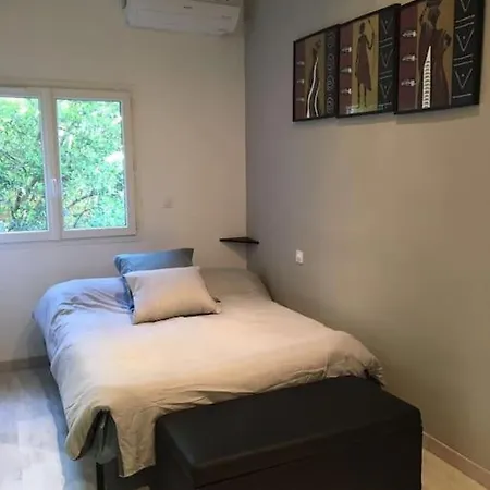 Apartment Paisible A Deux Pas Des Plages!